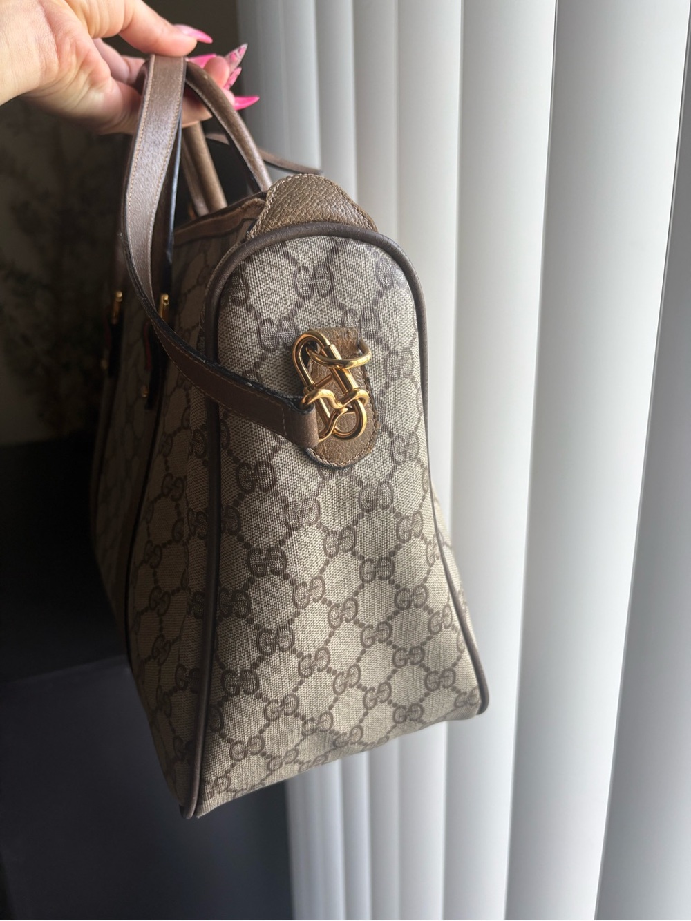 Gucci Business Bag in GG Supreme Canvas - Picture 2 of 16
